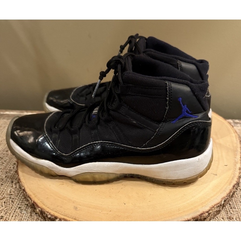 Nike Air Jordan 11 Retro BG 'Space Jam' 2016 378038-003  Youth Size 7Y Rare‎